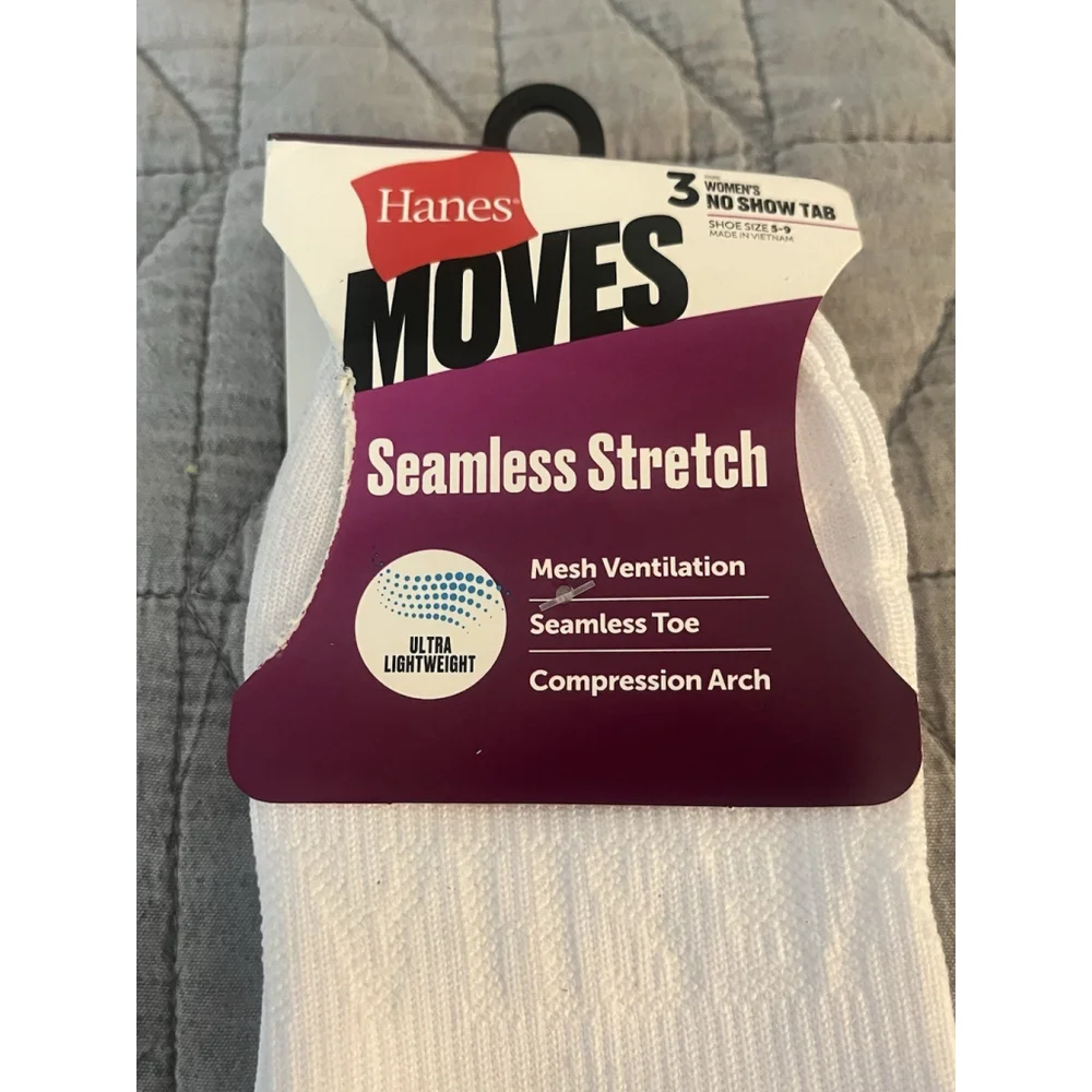 Hanes Women's Ankle Socks White Size 5-9 3 Pack